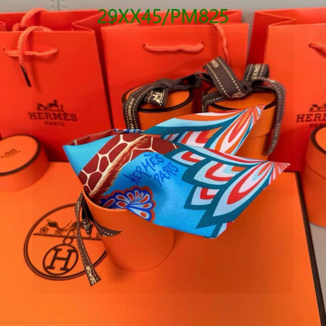 Hermes-Scarf Code: PM825 $: 29USD