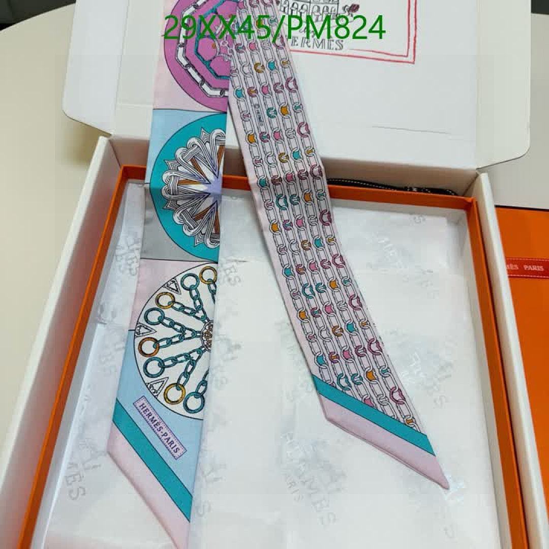 Hermes-Scarf Code: PM824 $: 29USD