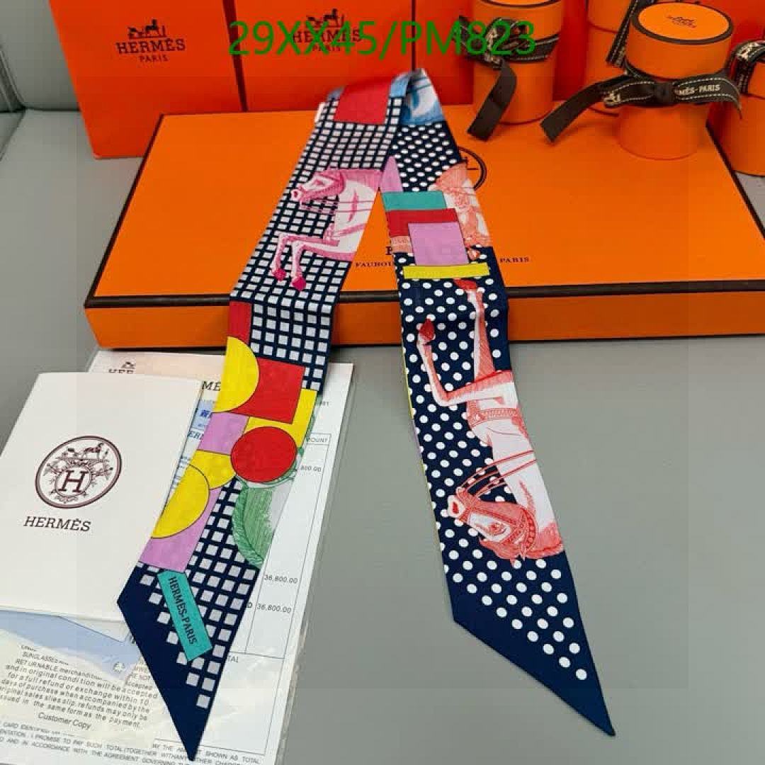 Hermes-Scarf Code: PM823 $: 29USD