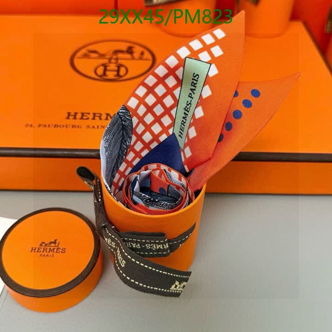 Hermes-Scarf Code: PM823 $: 29USD