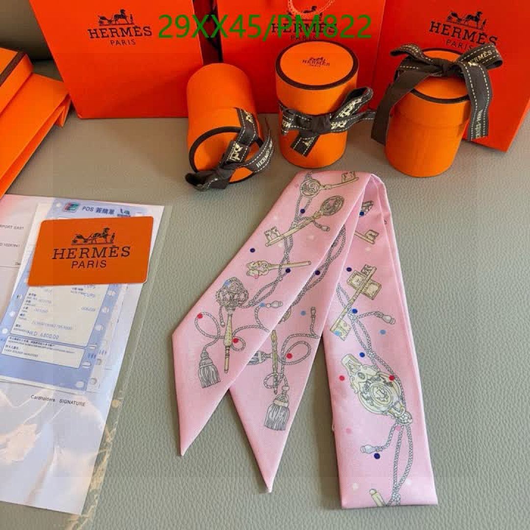 Hermes-Scarf Code: PM822 $: 29USD
