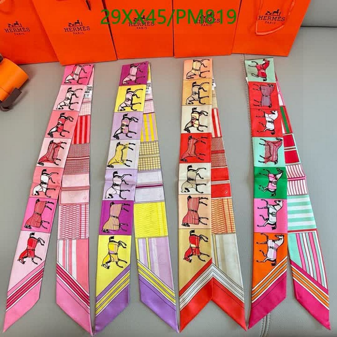 Hermes-Scarf Code: PM819 $: 29USD