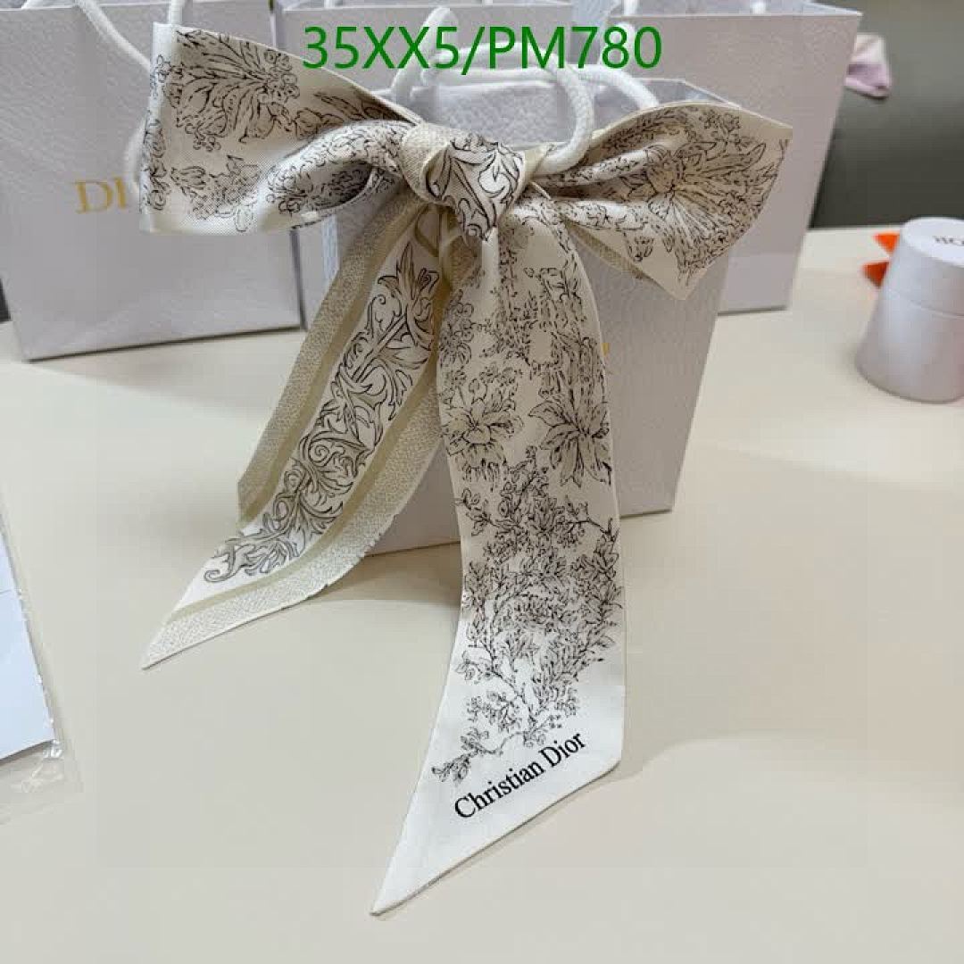 Dior-Scarf Code: PM780 $: 35USD