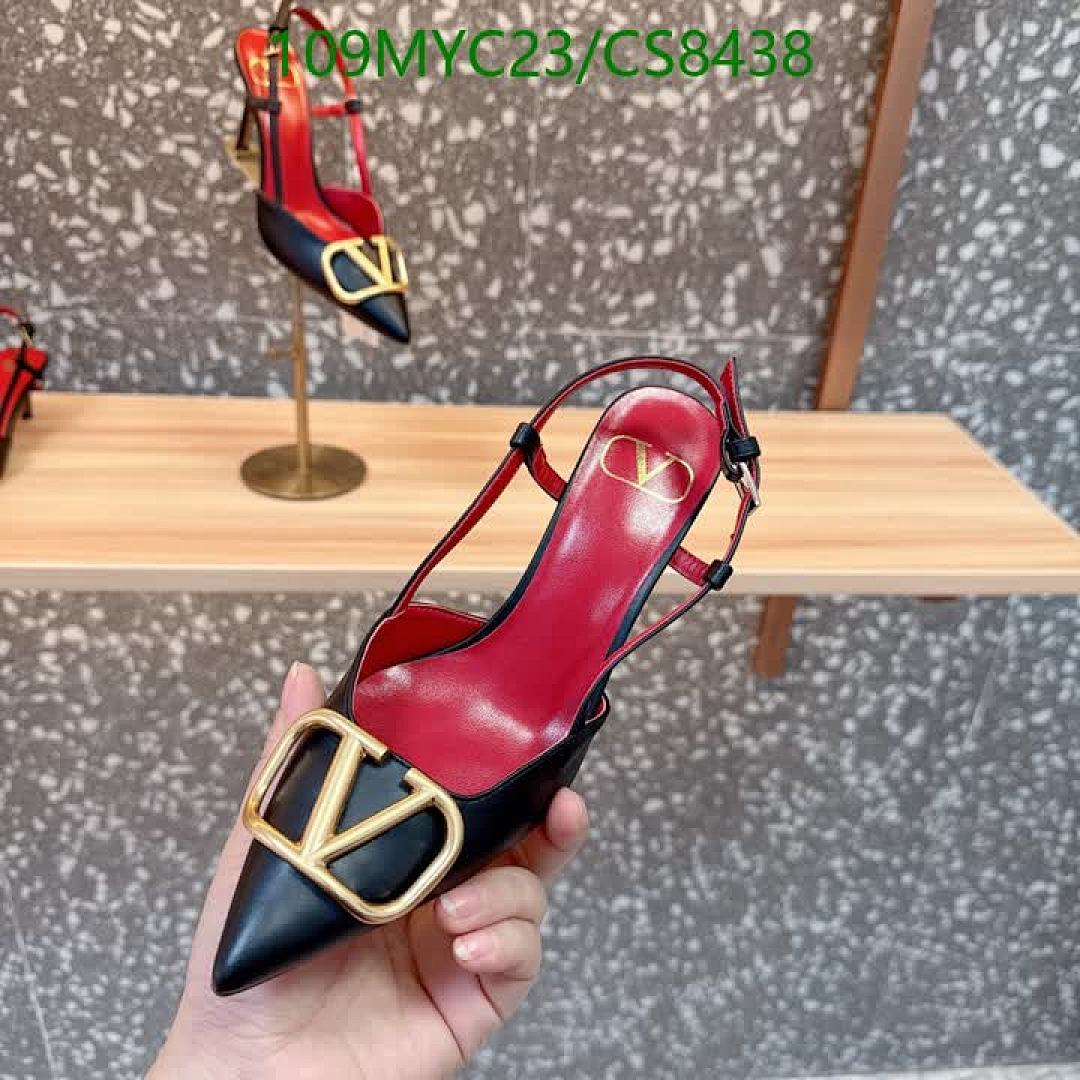Valentino-Women Shoes Code: CS8438 $: 109USD