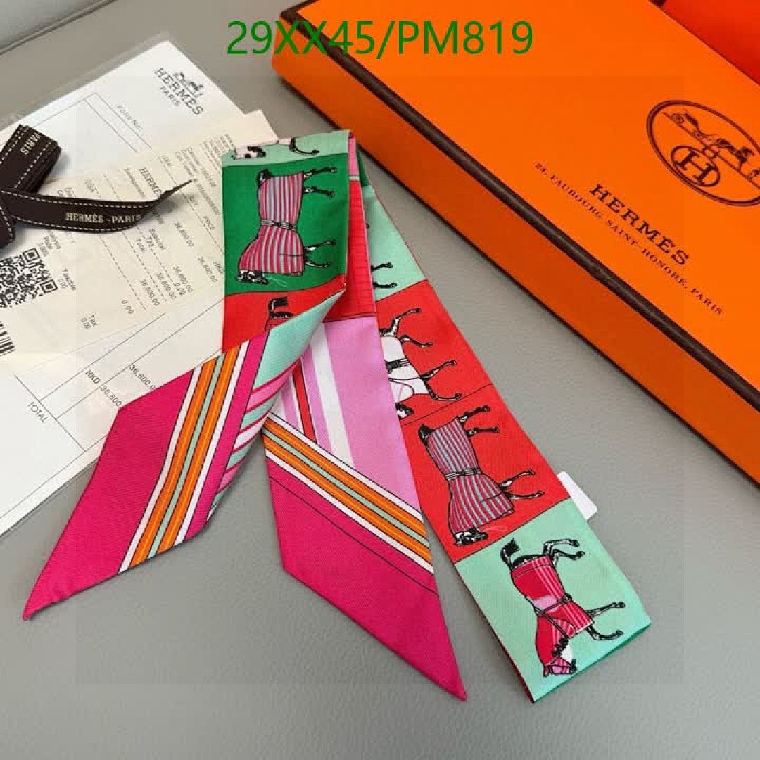 Hermes-Scarf Code: PM819 $: 29USD