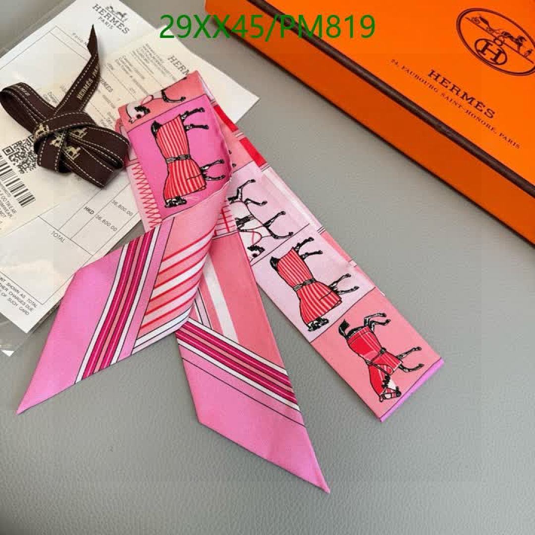 Hermes-Scarf Code: PM819 $: 29USD