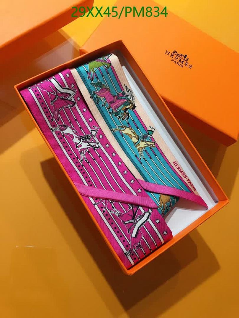Hermes-Scarf Code: PM834 $: 29USD