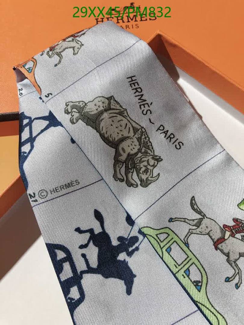 Hermes-Scarf Code: PM832 $: 29USD