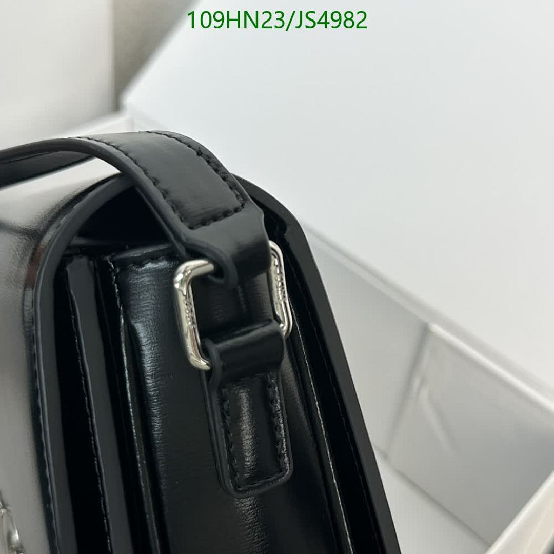 Celine-Bag-4A Quality Code: JS4982 $: 109USD