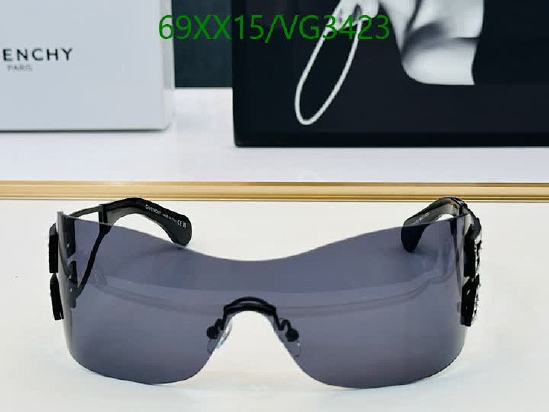 Givenchy-Glasses Code: VG3423 $: 69USD