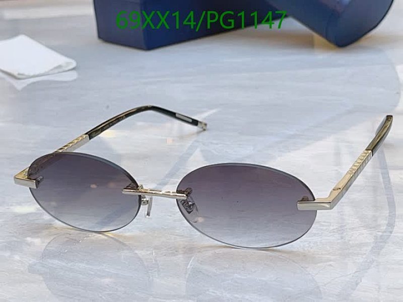 Chopard-Glasses Code: PG1147 $: 69USD
