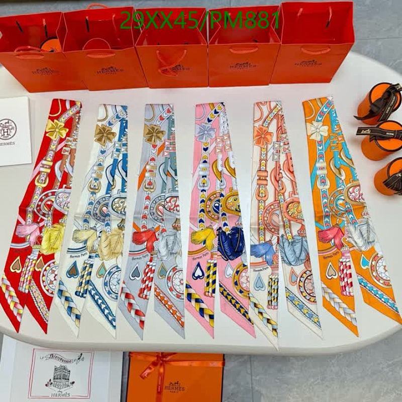 Hermes-Scarf Code: PM881 $: 29USD