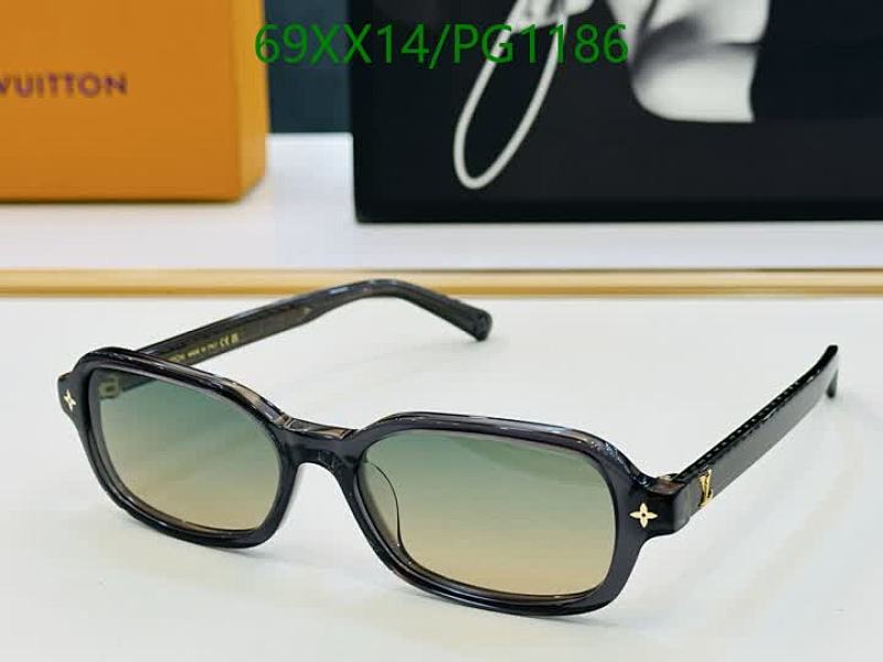 LV-Glasses Code: PG1186 $: 69USD