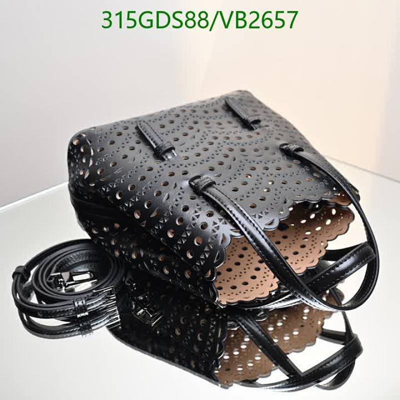 ALAIA-Bag-Mirror Quality Code: VB2657 $: 315USD