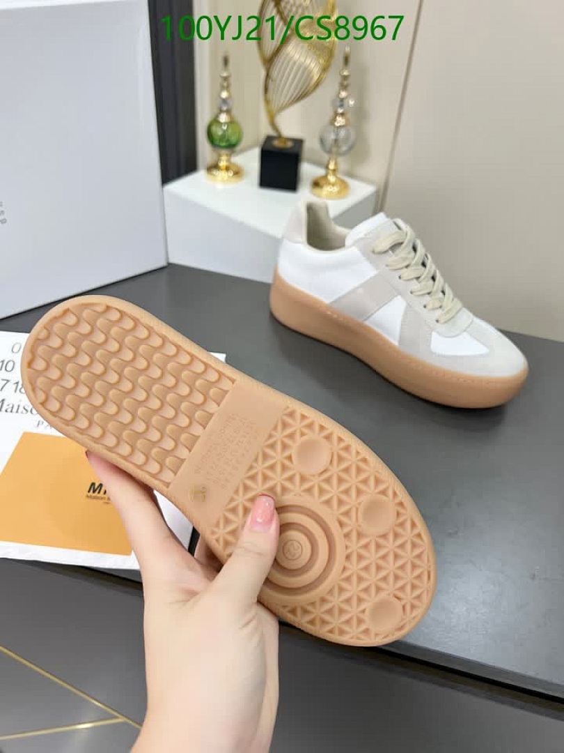 MM6-Women Shoes Code: CS8967 $: 100USD