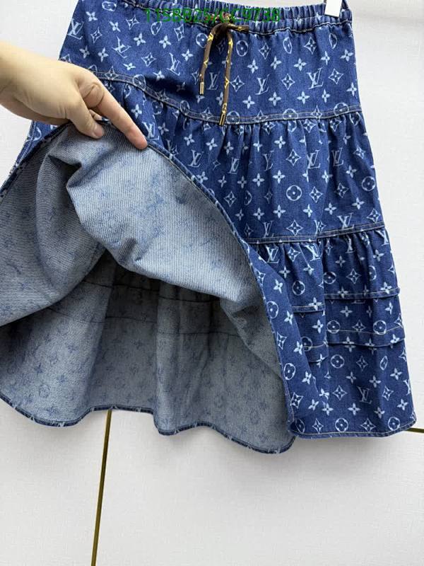 LV-Clothing Code: CC9738 $: 115USD