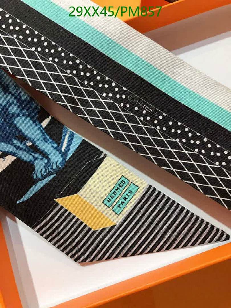 Hermes-Scarf Code: PM857 $: 29USD