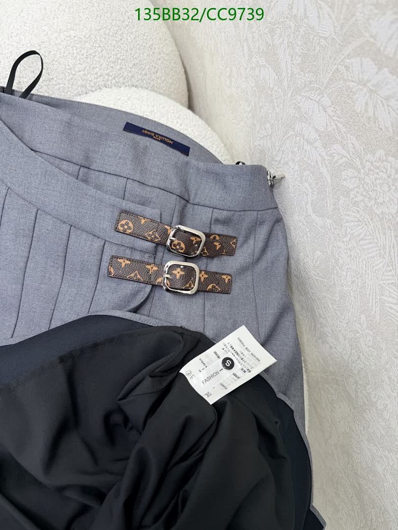 LV-Clothing Code: CC9739 $: 135USD