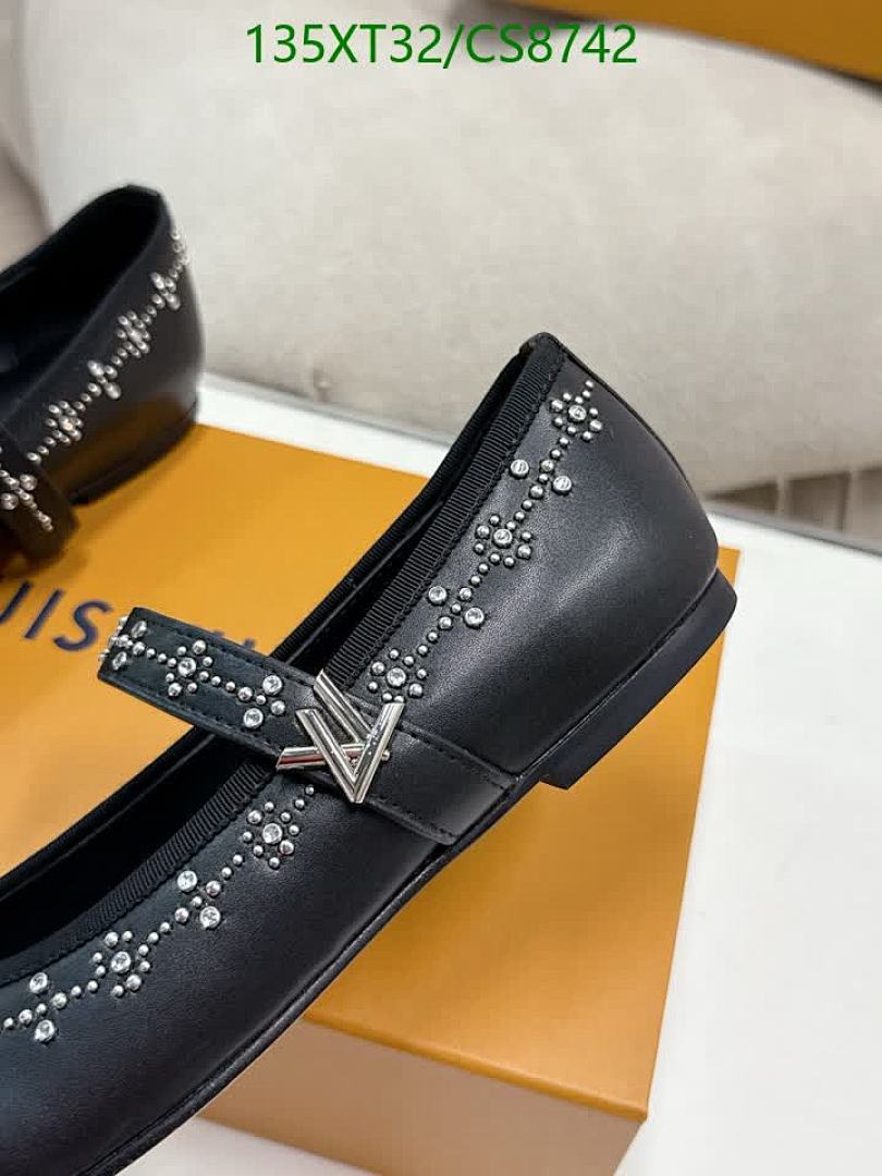 LV-Women Shoes Code: CS8742 $: 135USD