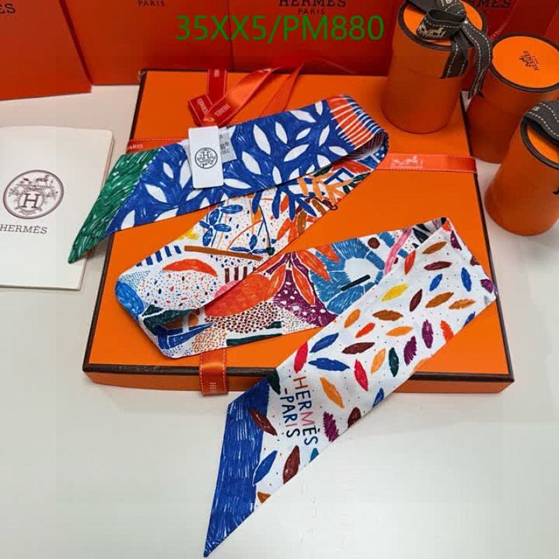 Hermes-Scarf Code: PM880 $: 35USD