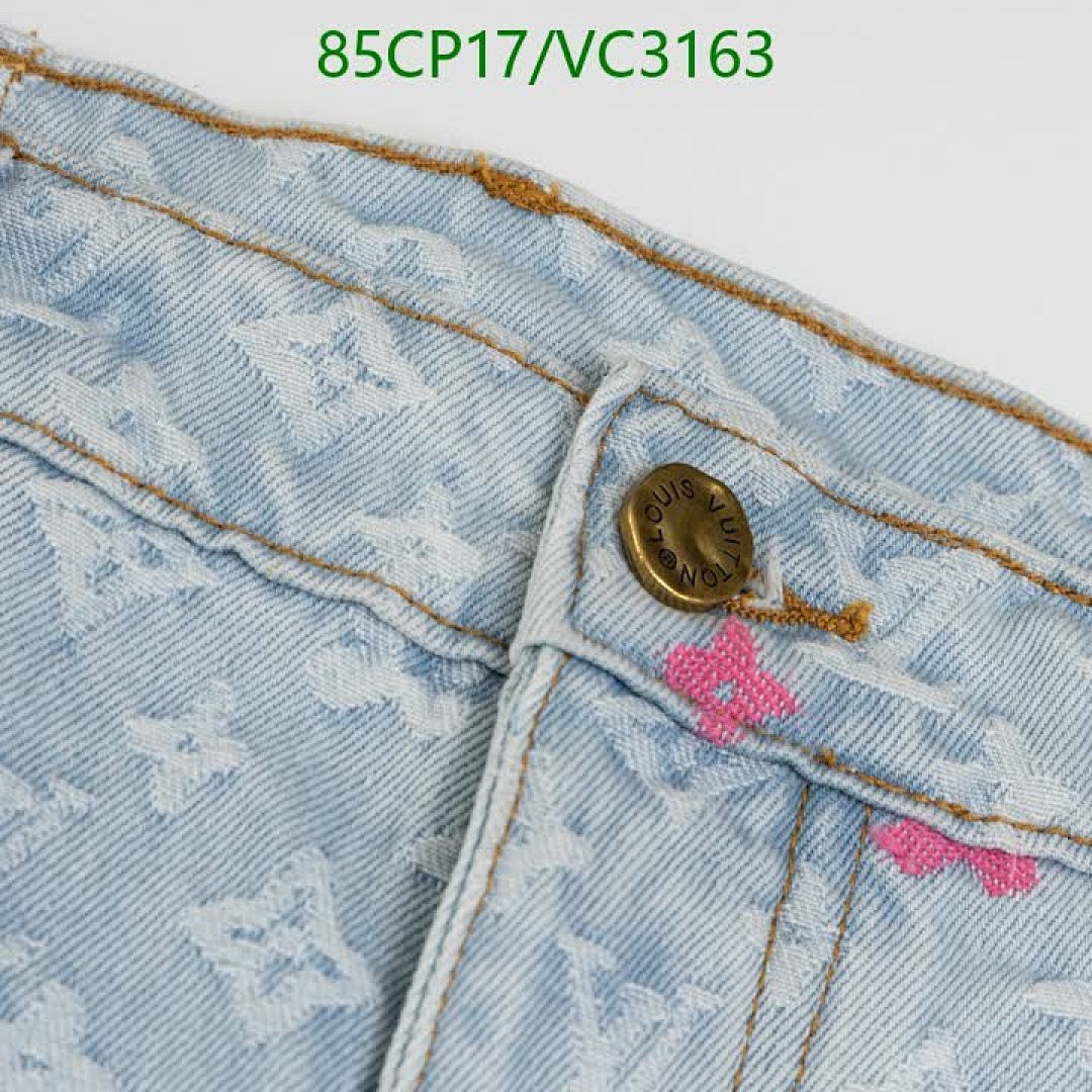 LV-Clothing Code: VC3163 $: 85USD