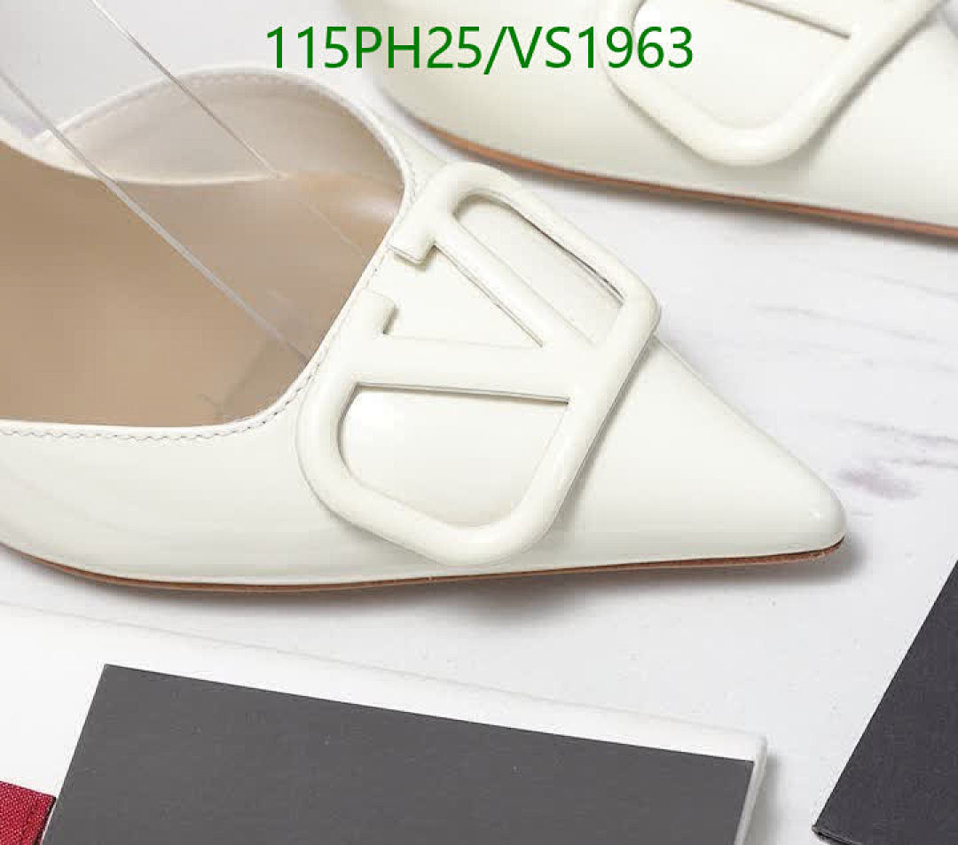 Valentino-Women Shoes Code: VS1963 $: 115USD