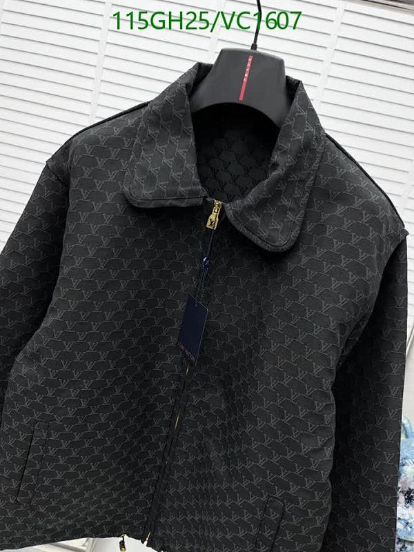 LV-Clothing Code: VC1607 $: 115USD