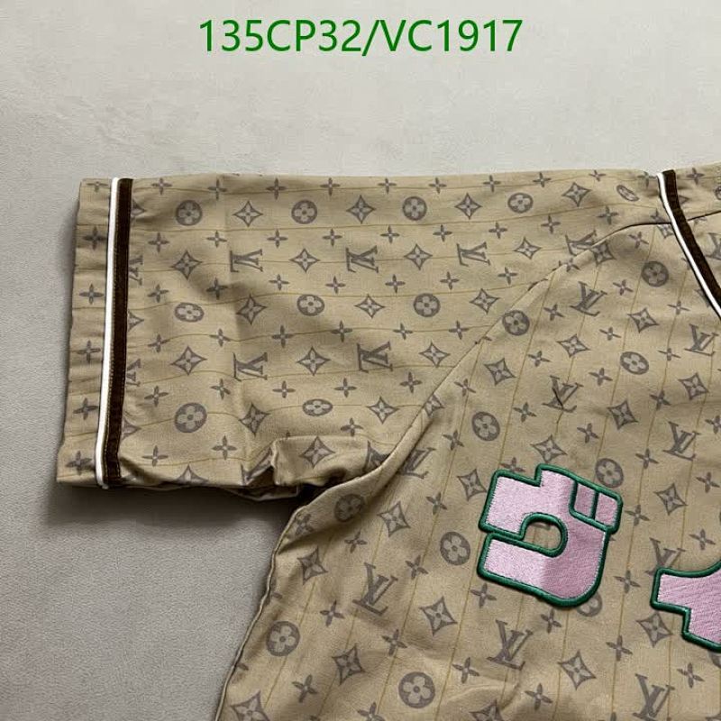 LV-Clothing Code: VC1917 $: 135USD