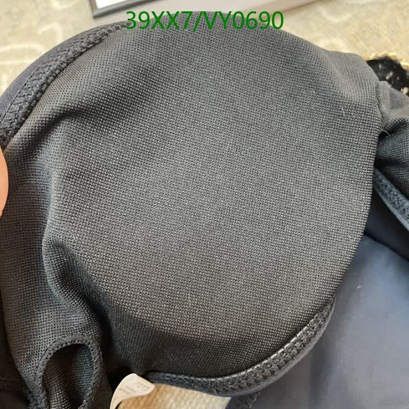 Versace-Swimsuit Code: VY0690 $: 39USD