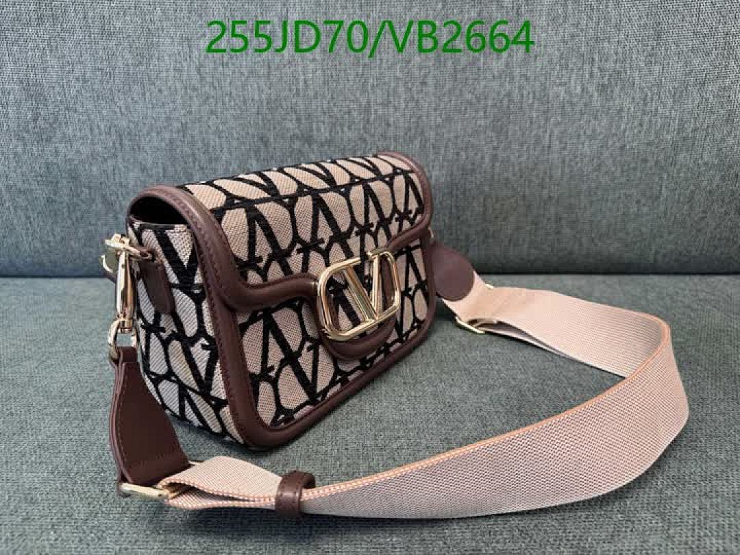 Valentino-Bag-Mirror Quality Code: VB2664 $: 255USD