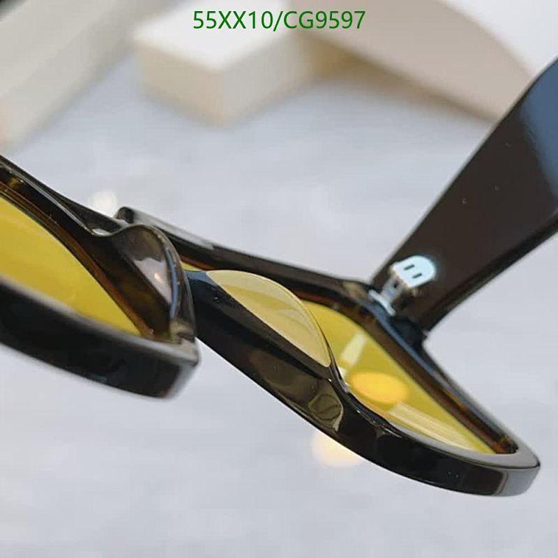 Prada-Glasses Code: CG9597 $: 55USD