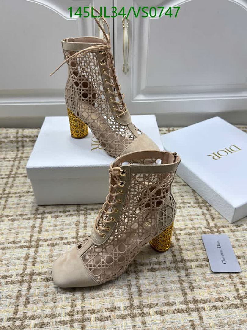 Boots-Women Shoes Code: VS0747 $: 145USD