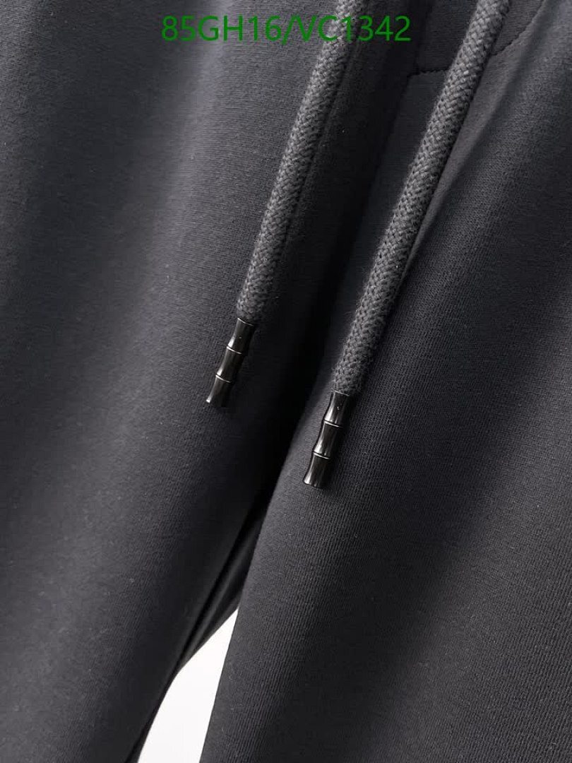 Balenciaga-Clothing Code: VC1342 $: 85USD