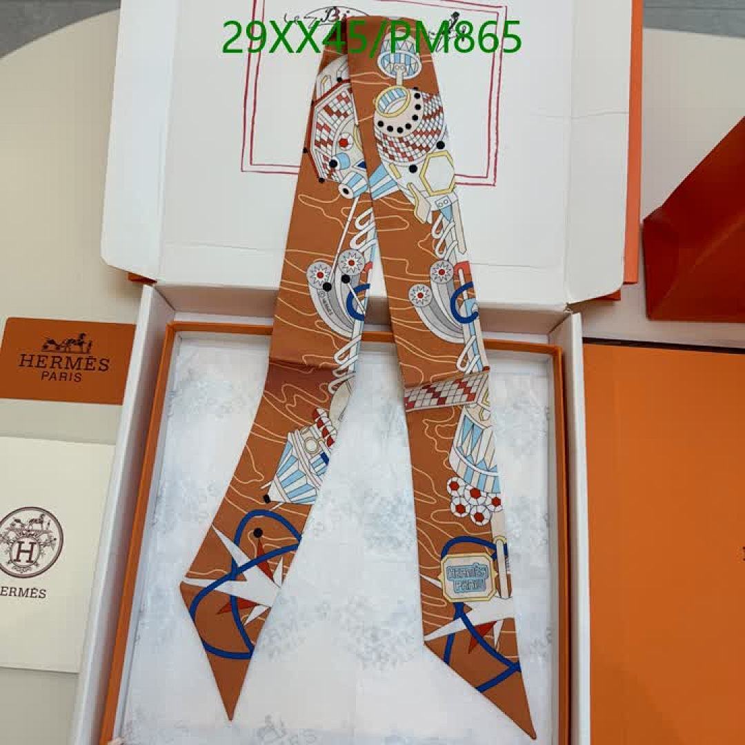 Hermes-Scarf Code: PM865 $: 29USD
