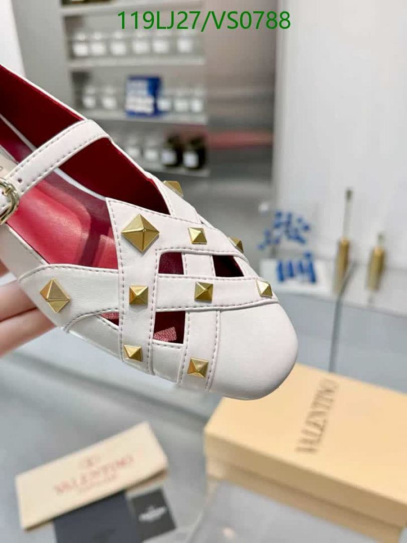 Valentino-Women Shoes Code: VS0788 $: 119USD