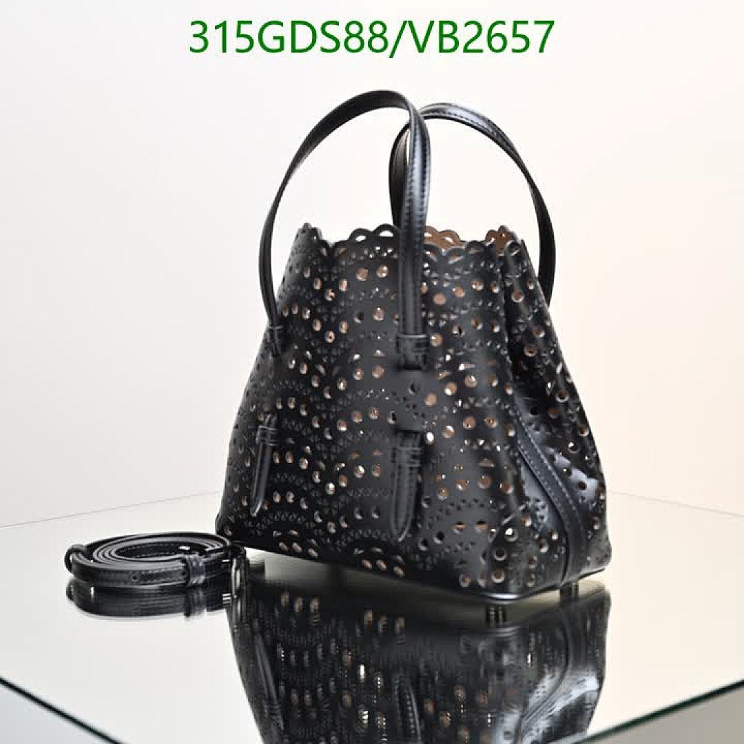 ALAIA-Bag-Mirror Quality Code: VB2657 $: 315USD