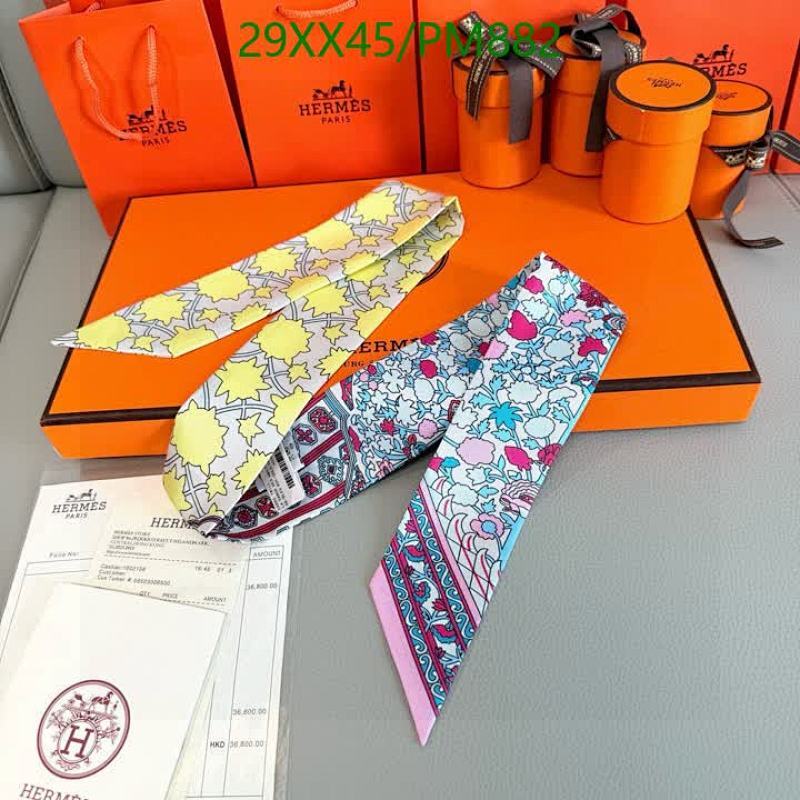 Hermes-Scarf Code: PM882 $: 29USD