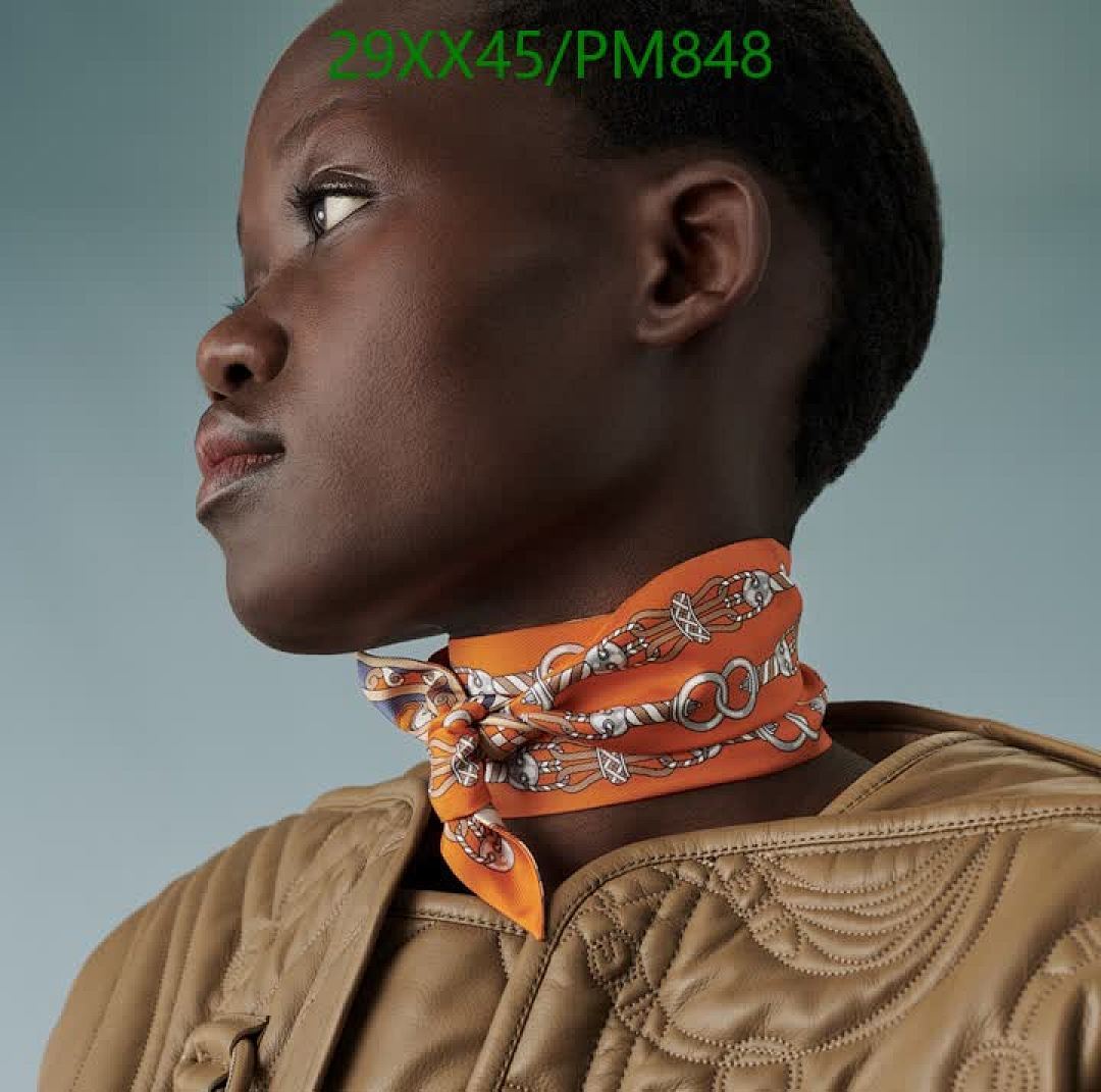 Hermes-Scarf Code: PM848 $: 29USD
