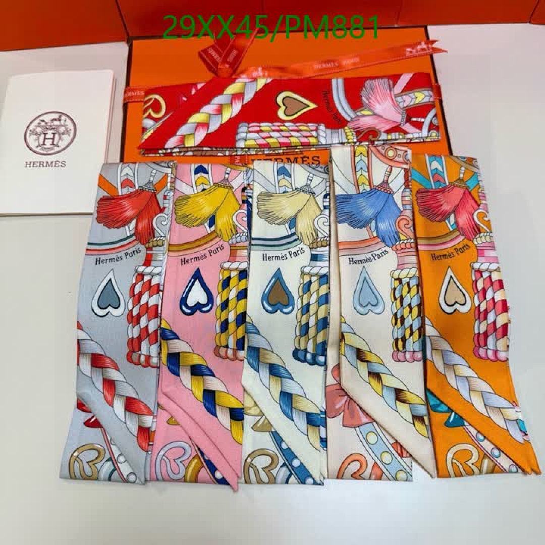 Hermes-Scarf Code: PM881 $: 29USD