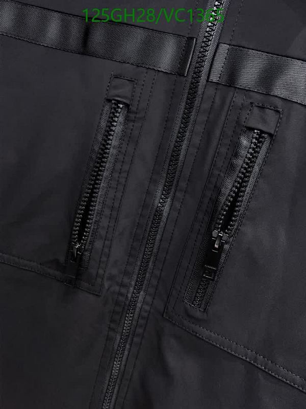 Burberry-Clothing Code: VC1365 $: 125USD