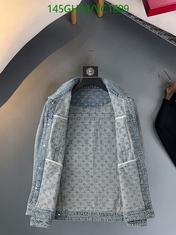 LV-Clothing Code: VC1609 $: 145USD