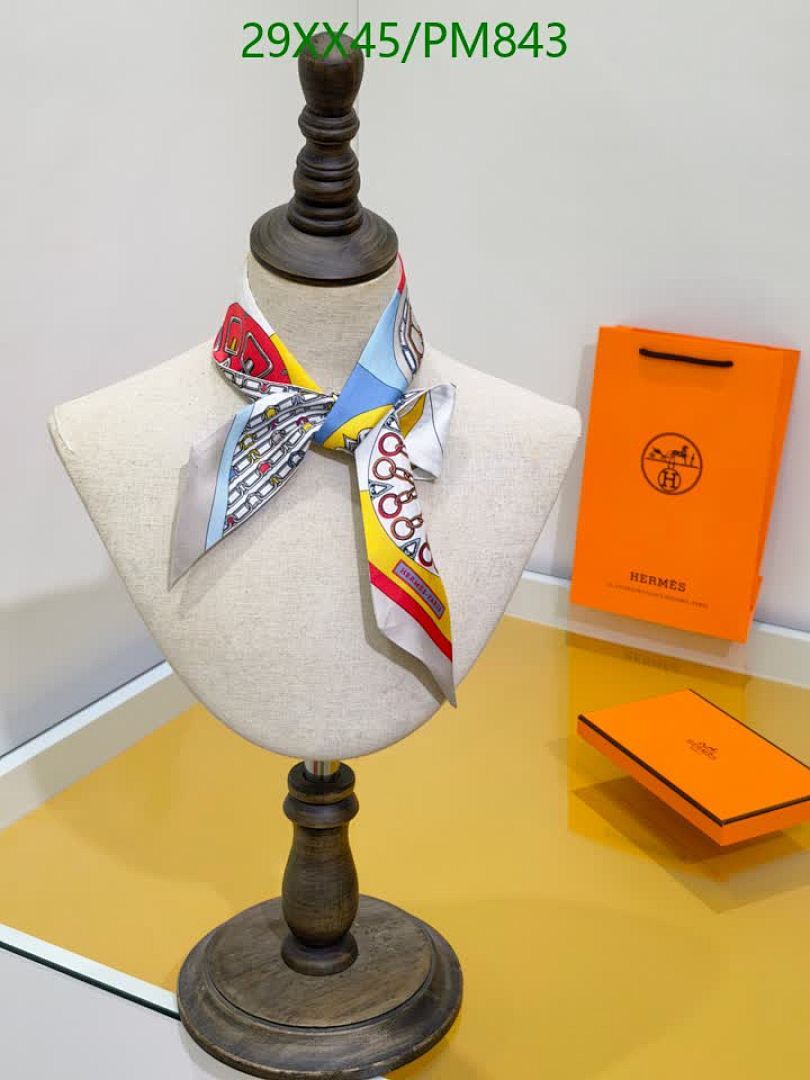 Hermes-Scarf Code: PM843 $: 29USD