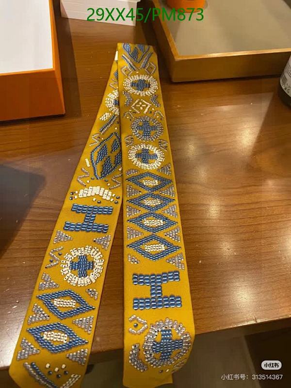 Hermes-Scarf Code: PM873 $: 29USD