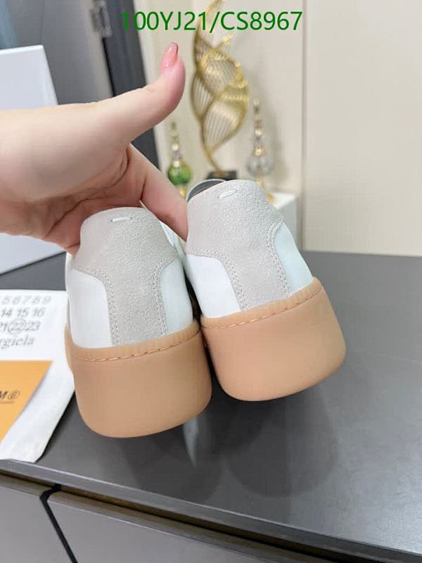 MM6-Women Shoes Code: CS8967 $: 100USD