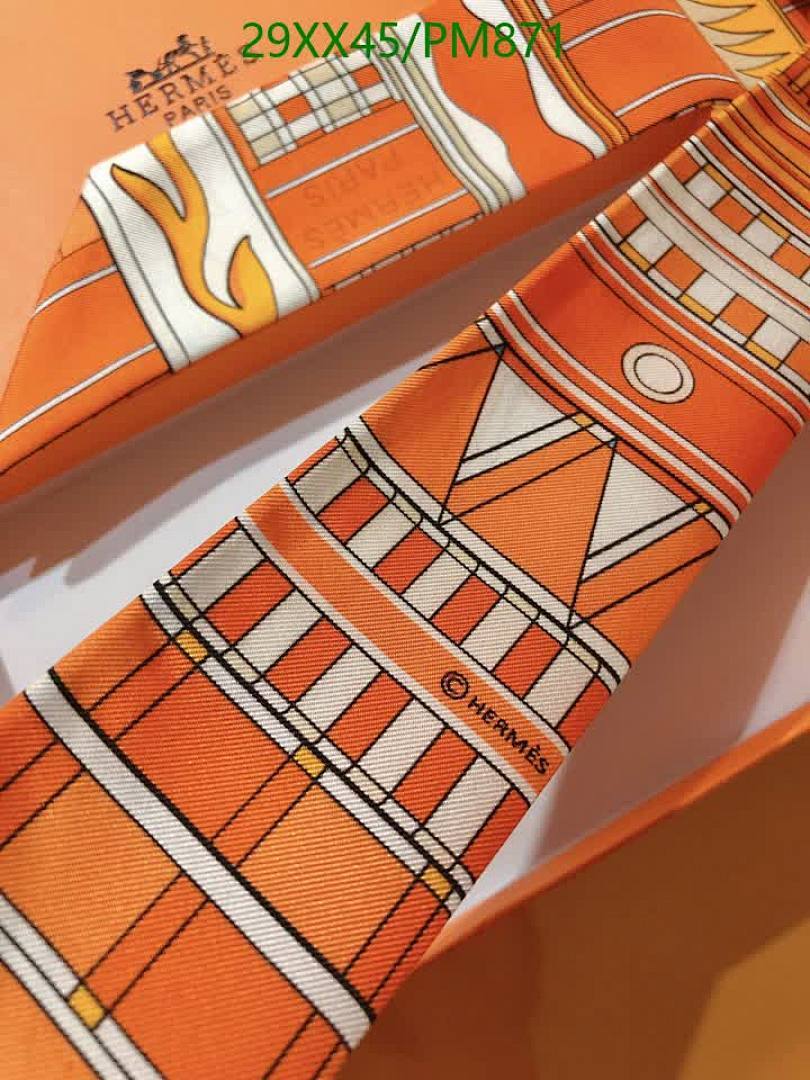 Hermes-Scarf Code: PM871 $: 29USD
