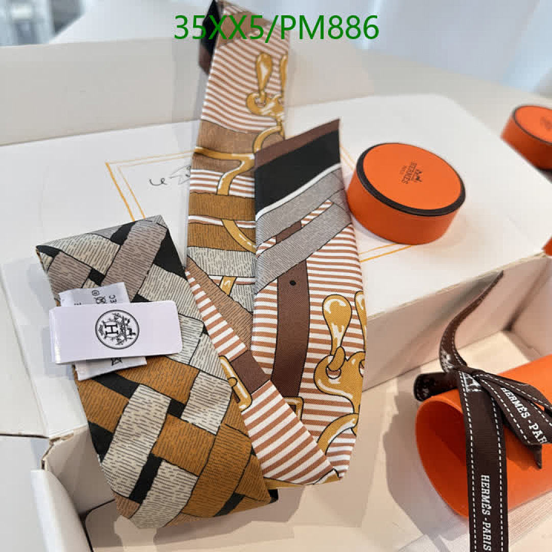 Hermes-Scarf Code: PM886 $: 35USD