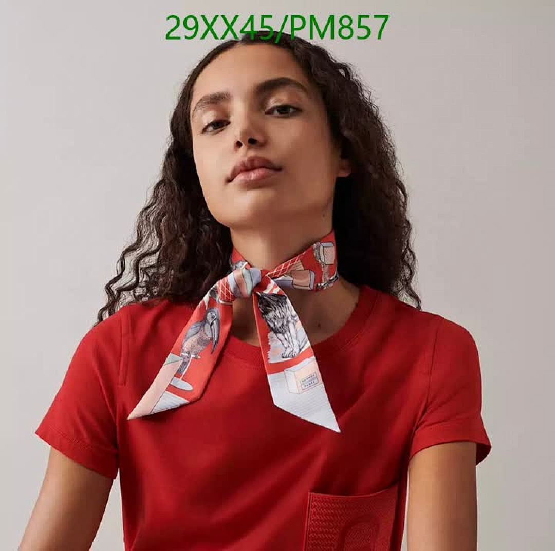 Hermes-Scarf Code: PM857 $: 29USD