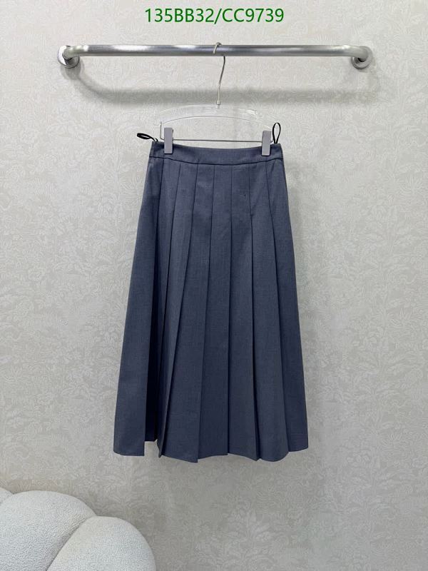 LV-Clothing Code: CC9739 $: 135USD