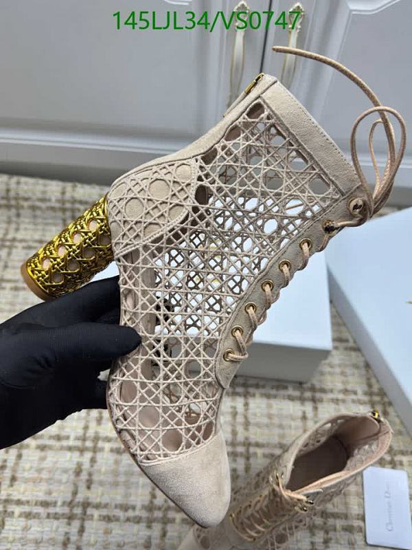 Boots-Women Shoes Code: VS0747 $: 145USD