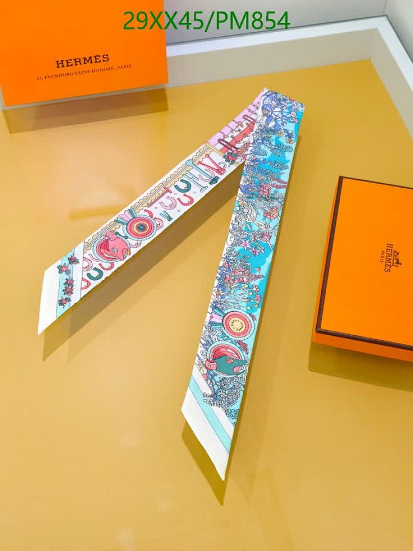 Hermes-Scarf Code: PM854 $: 29USD
